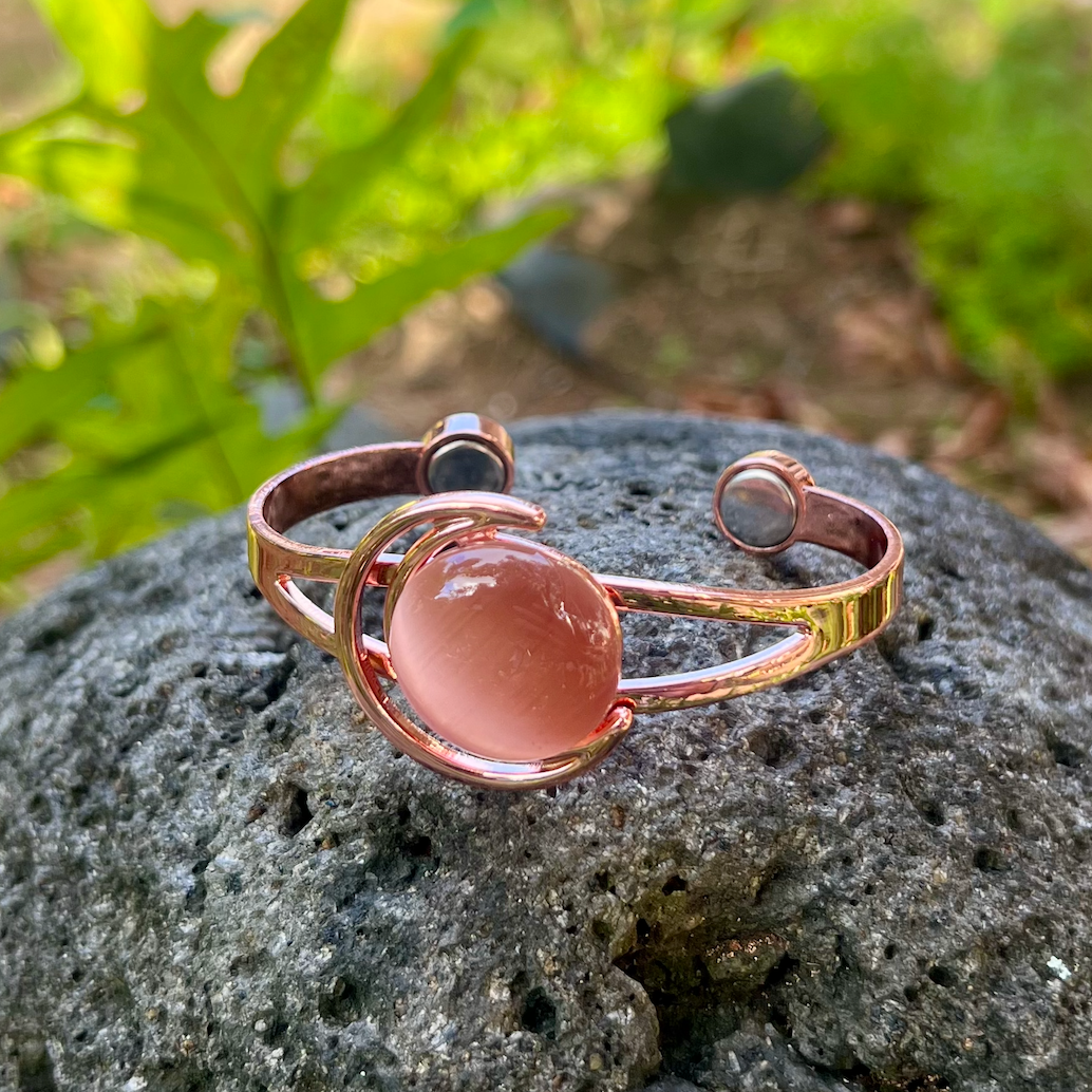 Copper Crescent Gemstone Bangle (Red)